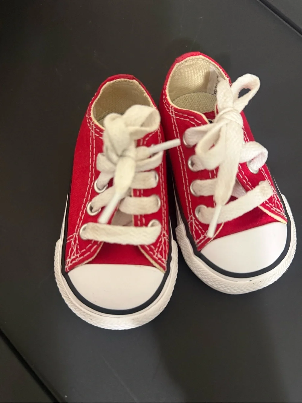 Converse Kids' Low-Top Sneakers in Red and White
